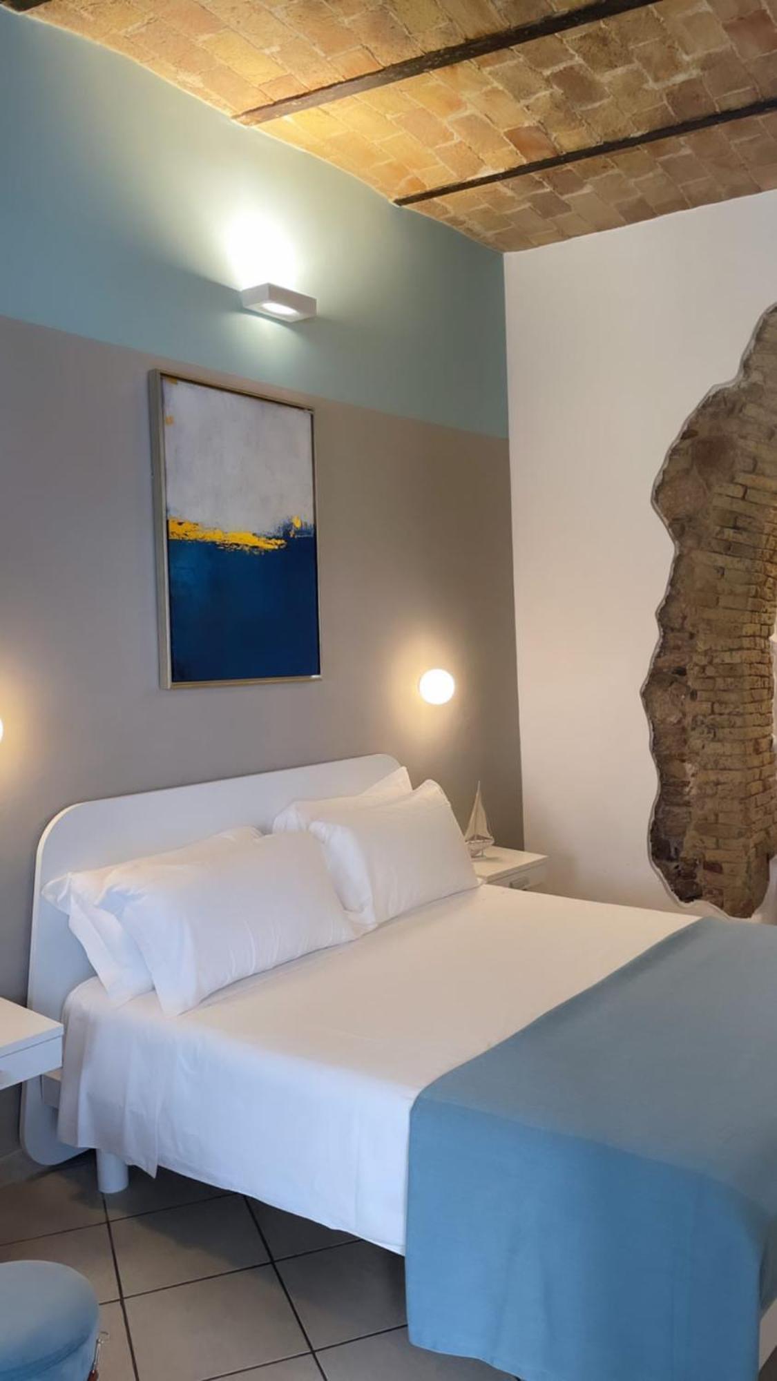 Barbarossa Sea Room Термолі Екстер'єр фото